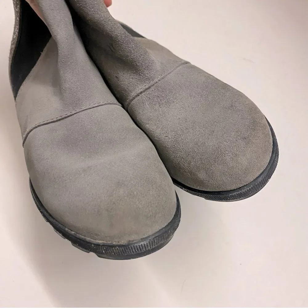 Sorel Joan of Artic Wedge Boot pull on Gray leather suede metallic Girls youth 2